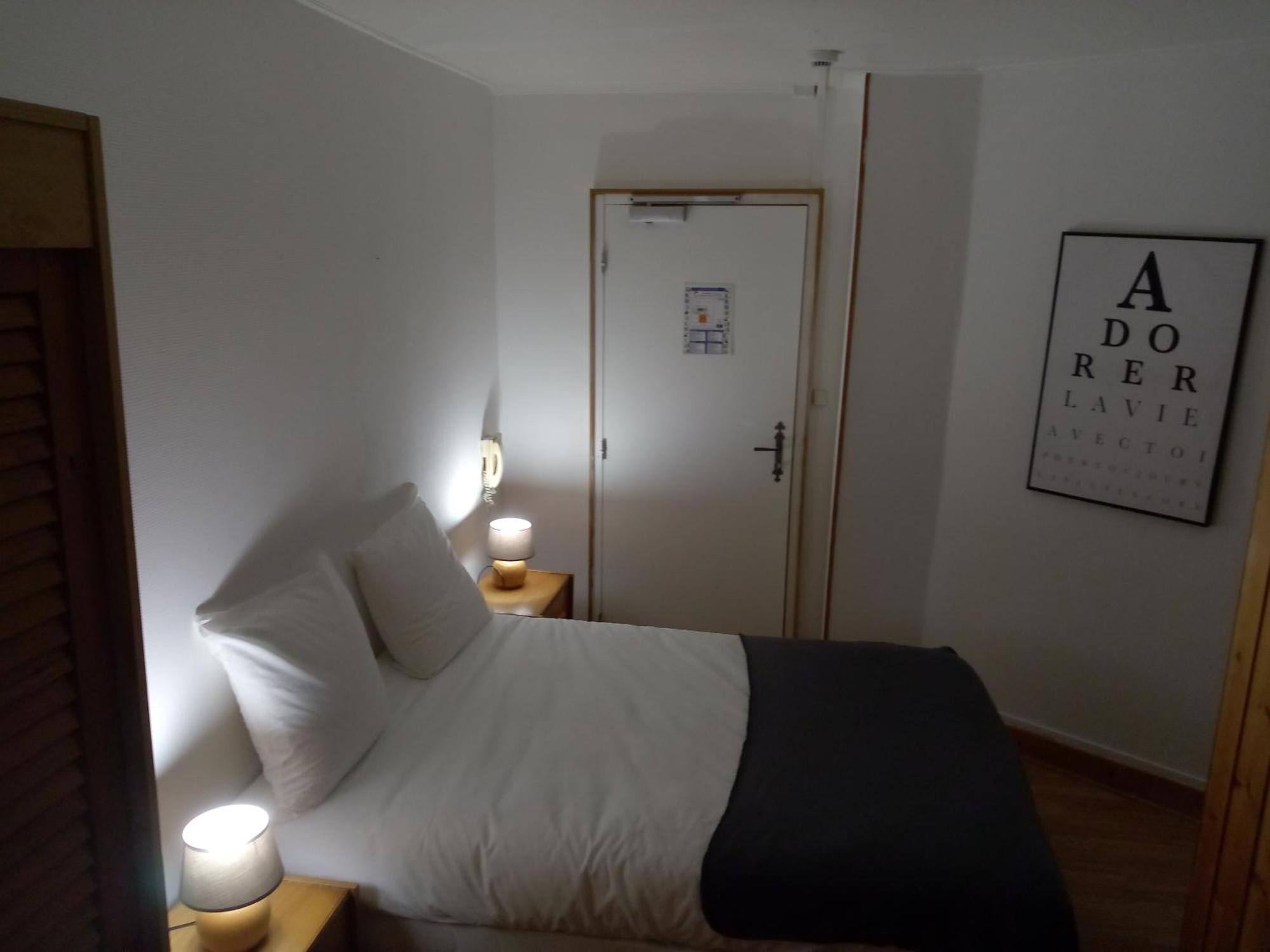 Le Valtrivin Otel Lapoutroie Oda fotoğraf